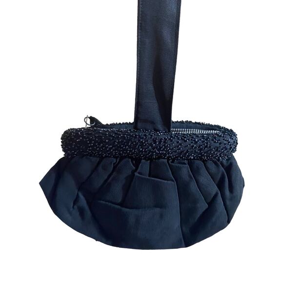 Evening Purse Handle Bag 6-8 Inches Black Zip Center Formal Holiday Party - Picture 3 of 10